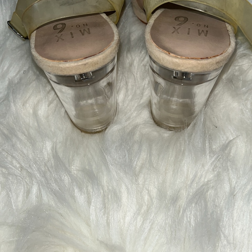 Clear Block Heels - Picture 4 of 4